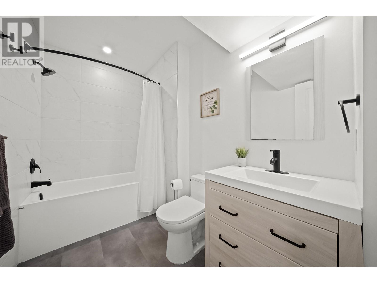 1551 Alpine Lane, Coquitlam, British Columbia  V3E 3A5 - Photo 34 - R2993281