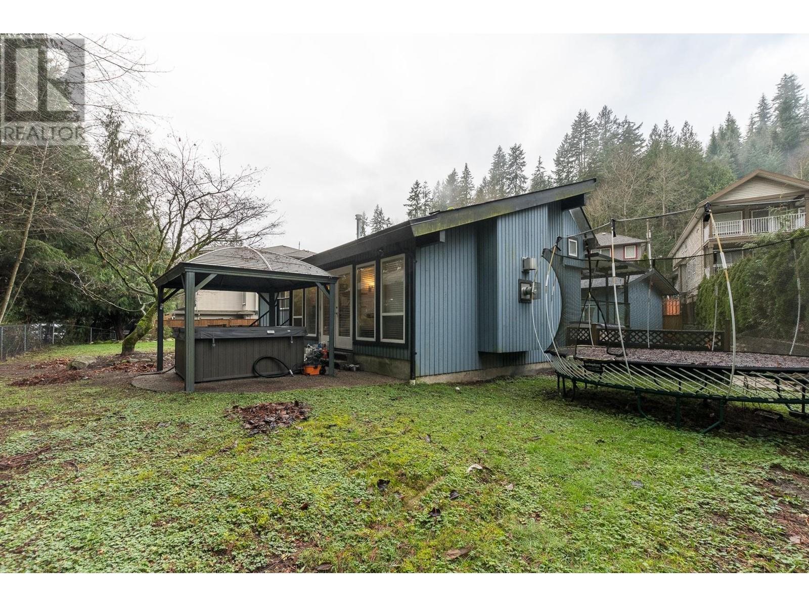 3329 Thor Court, Coquitlam, British Columbia  V3E 3A7 - Photo 34 - R2993313
