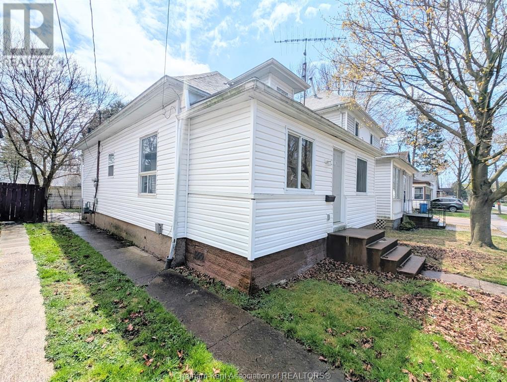 Property at 128 Gray STREET image 3