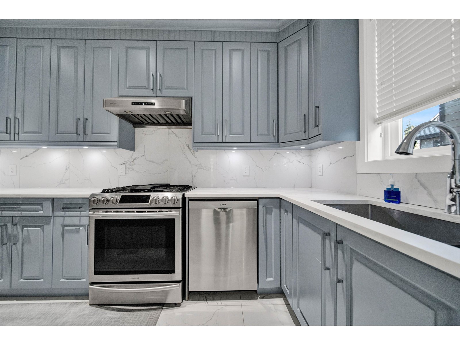 14948 90 Avenue, Surrey, British Columbia  V3R 6W3 - Photo 7 - R2992872