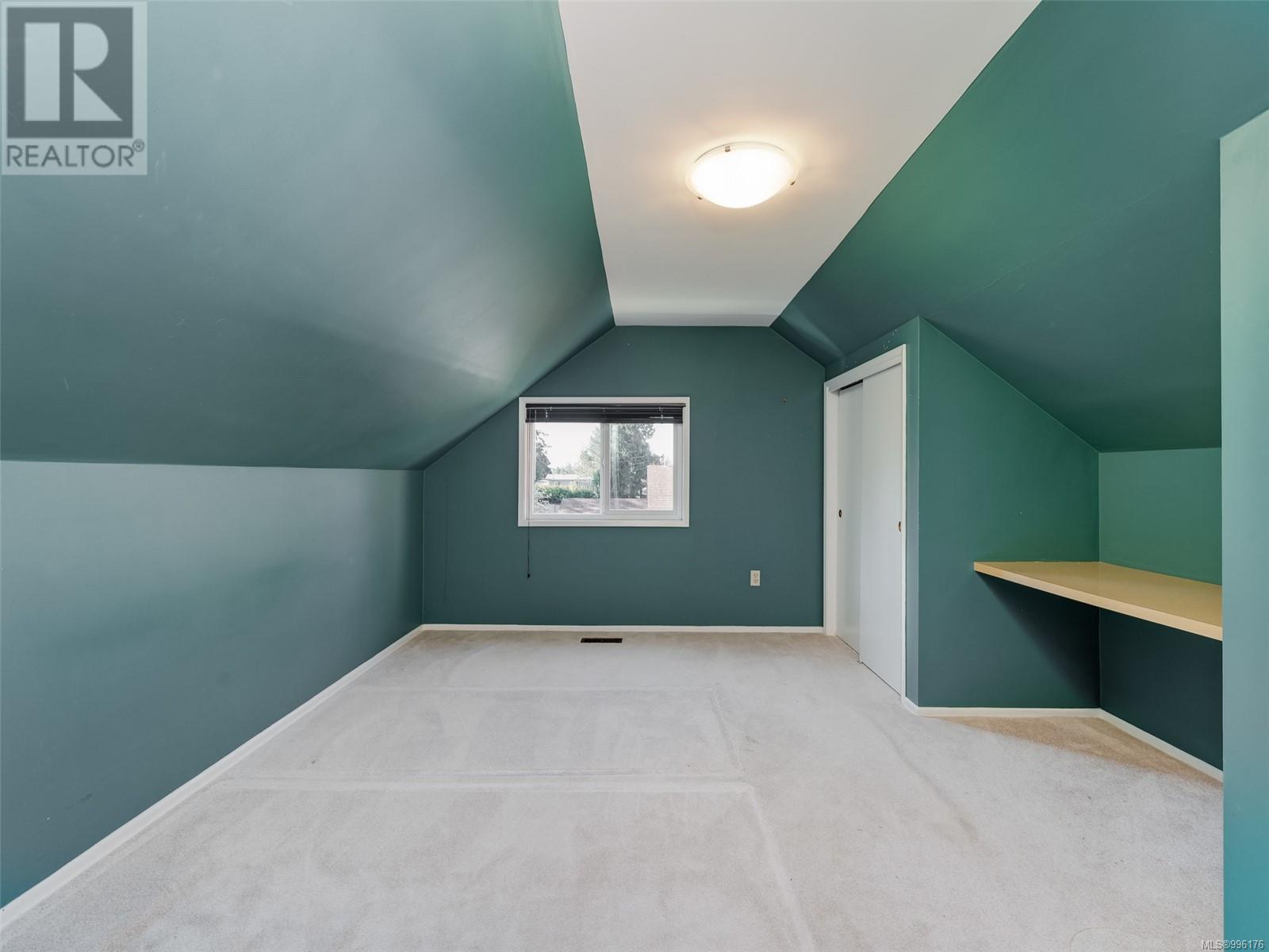 4555 Bissenden Pl, Saanich, British Columbia  V8N 3K5 - Photo 31 - 996176
