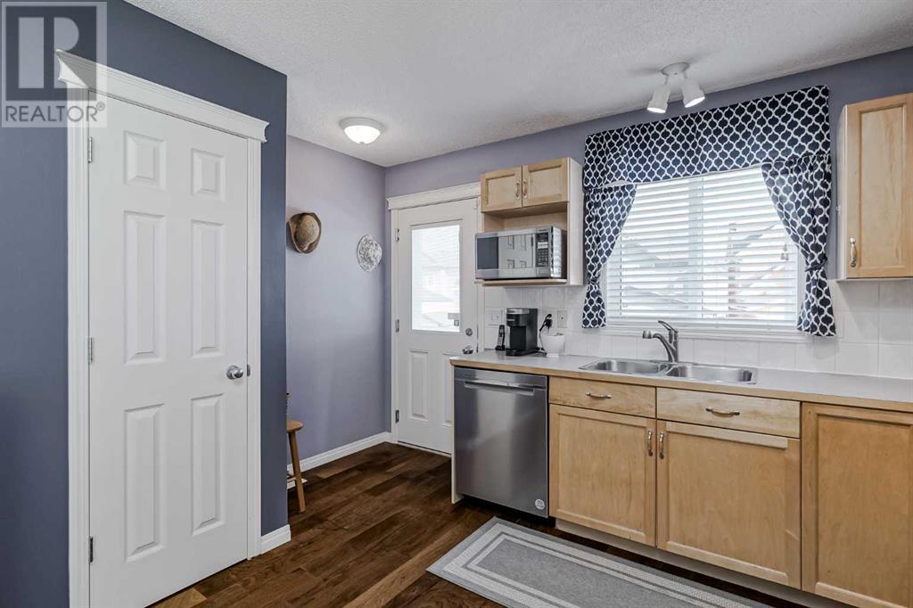 6252 Saddlehorn Drive Ne, Calgary, Alberta  T3J 4M5 - Photo 9 - A2210500
