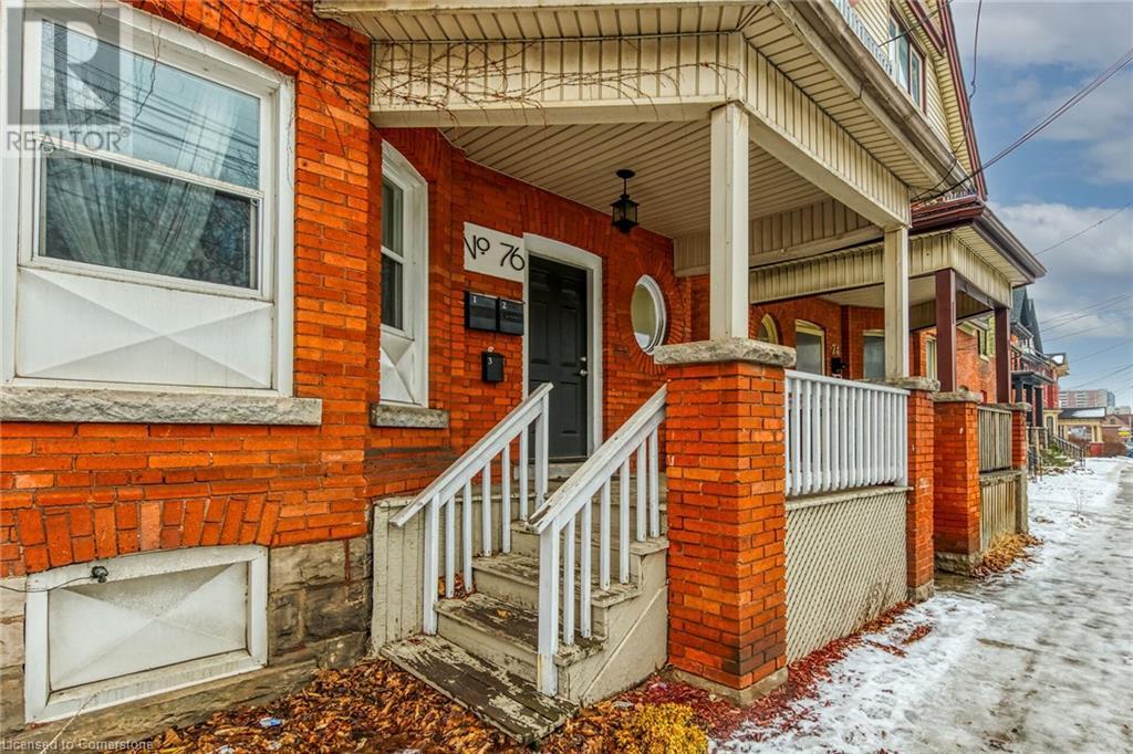 Property at 76 WELLINGTON Street S image 4