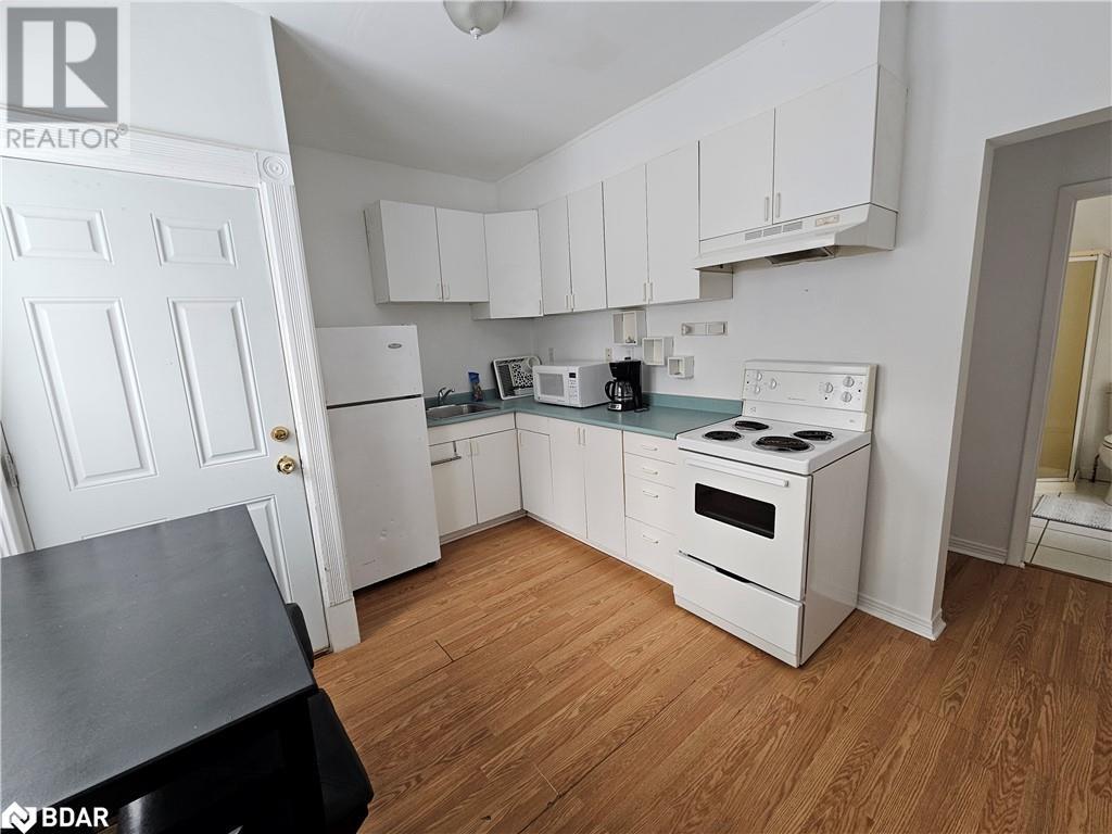 29 Peel Street Unit# 2, Barrie, Ontario  L4M 3K9 - Photo 2 - 40720724