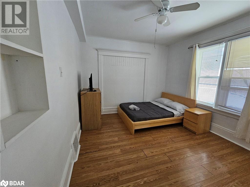 29 Peel Street Unit# 2, Barrie, Ontario  L4M 3K9 - Photo 5 - 40720724