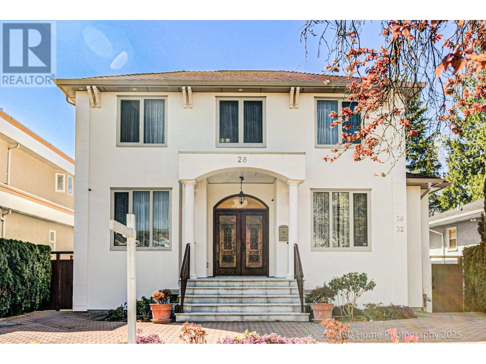 Property at 28 W 47TH AVENUE image 1