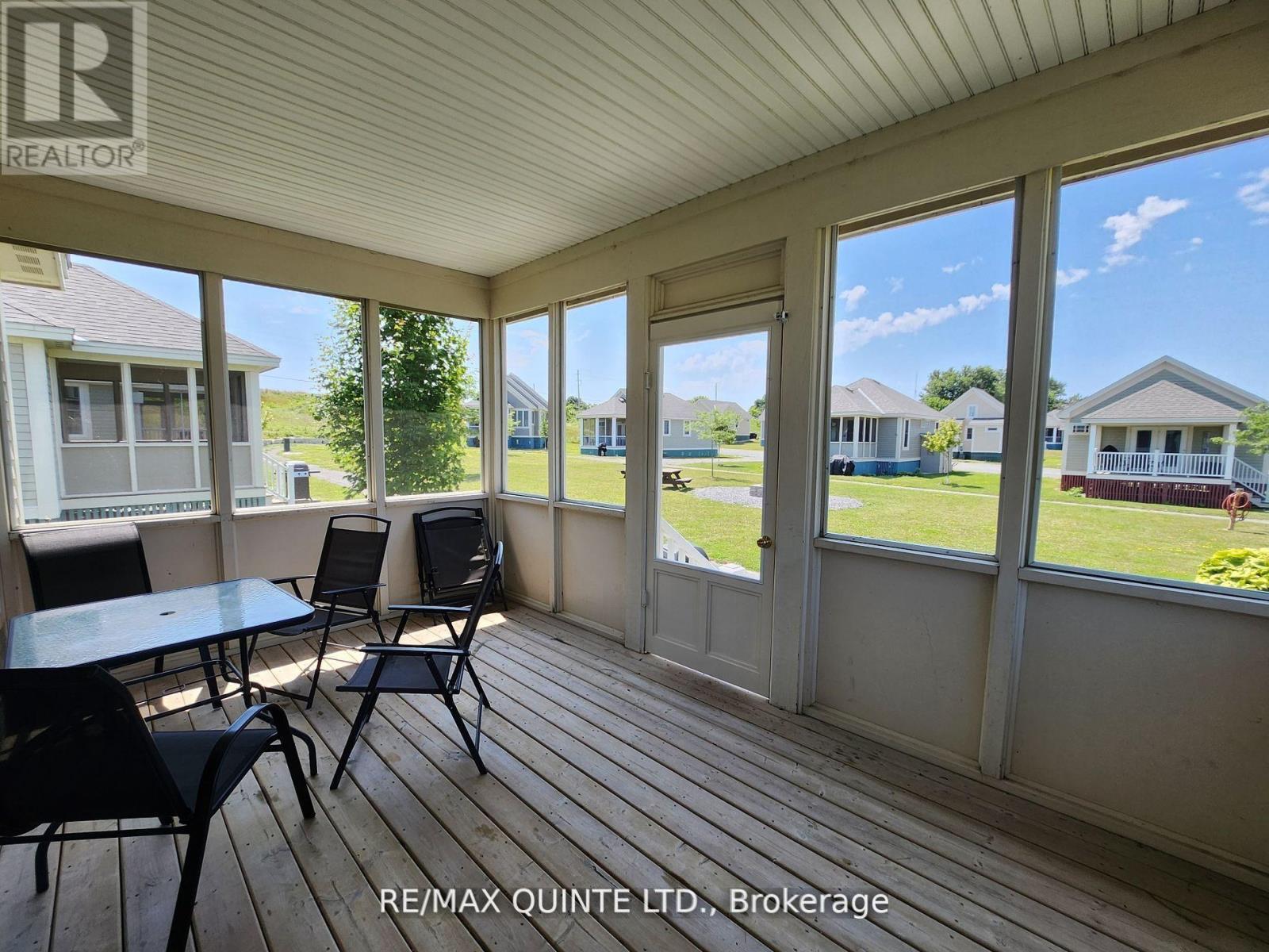 Property at 34 - 27 BUTTERNUT LANE image 3