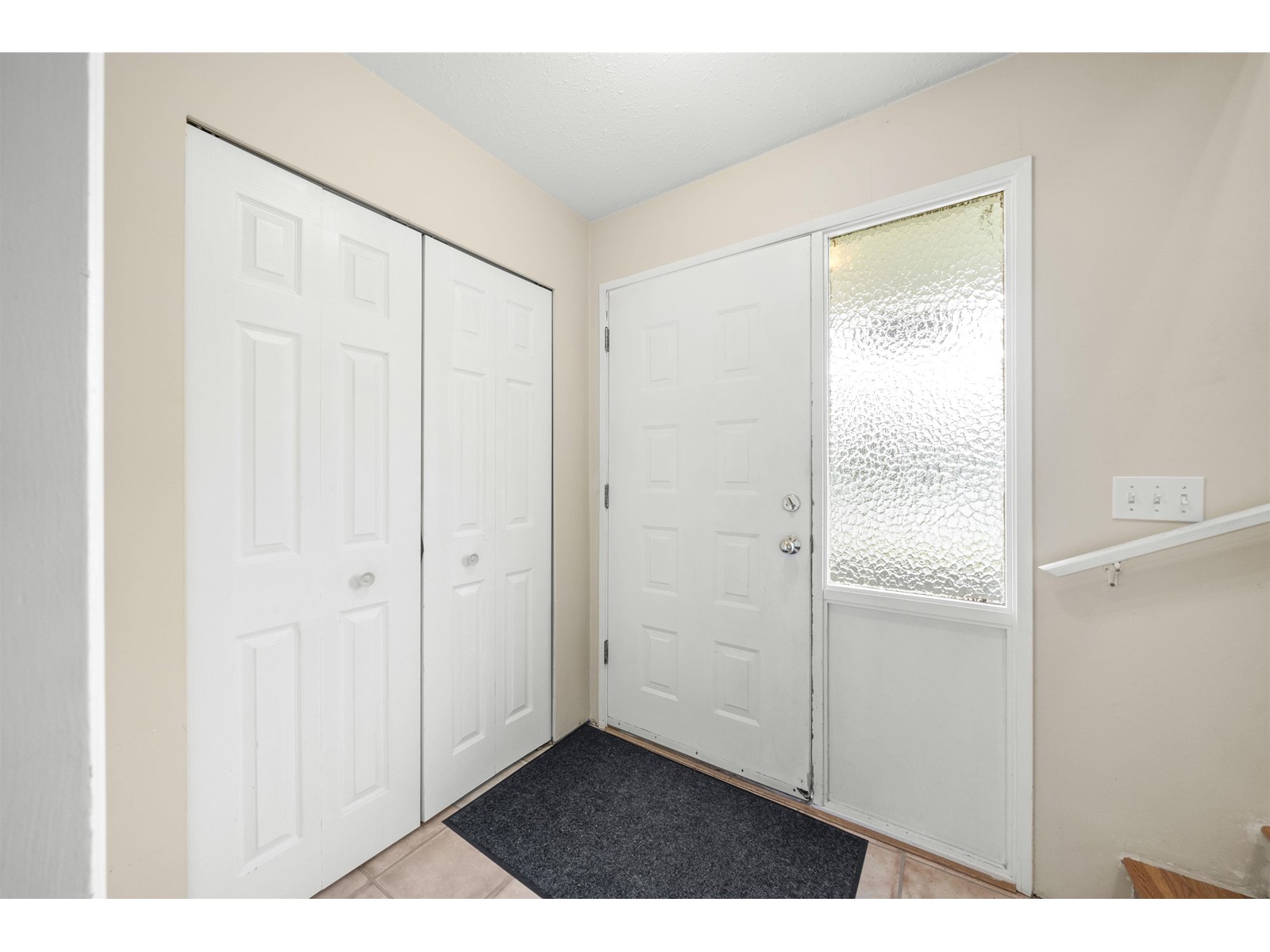 Property at 9076 122B STREET image 2