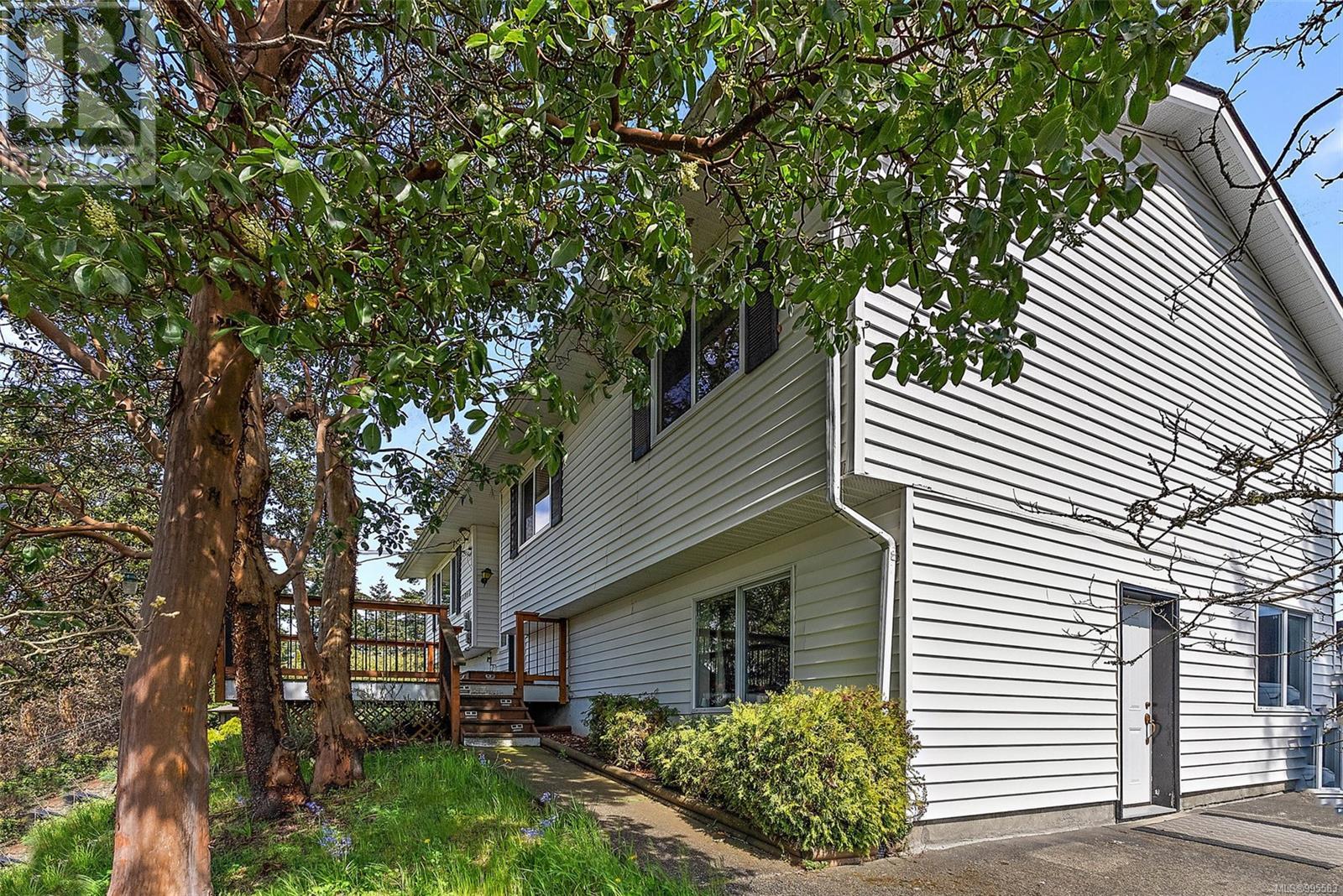 Property at 2475 Skedans Rd image 2
