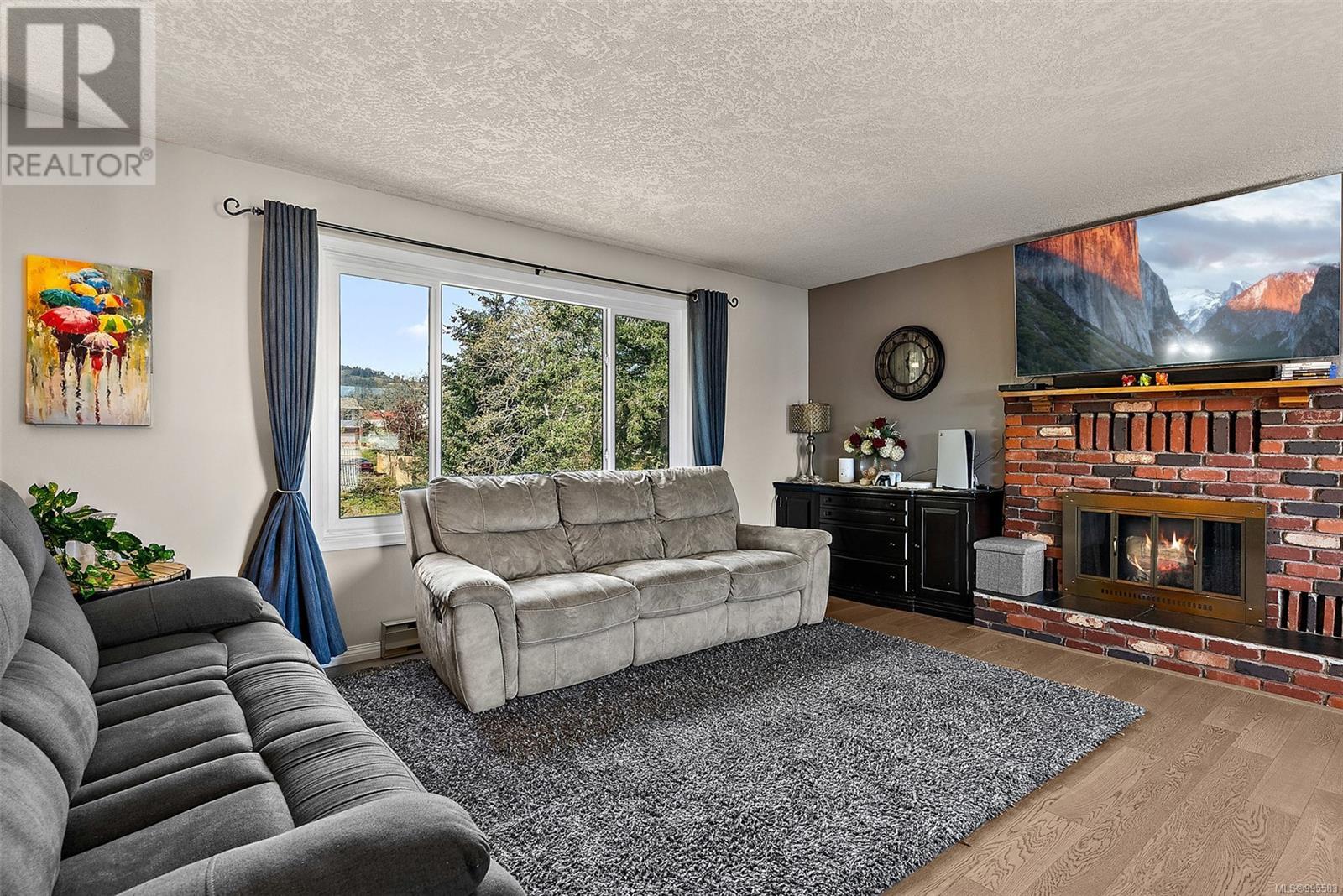 Property at 2475 Skedans Rd image 4