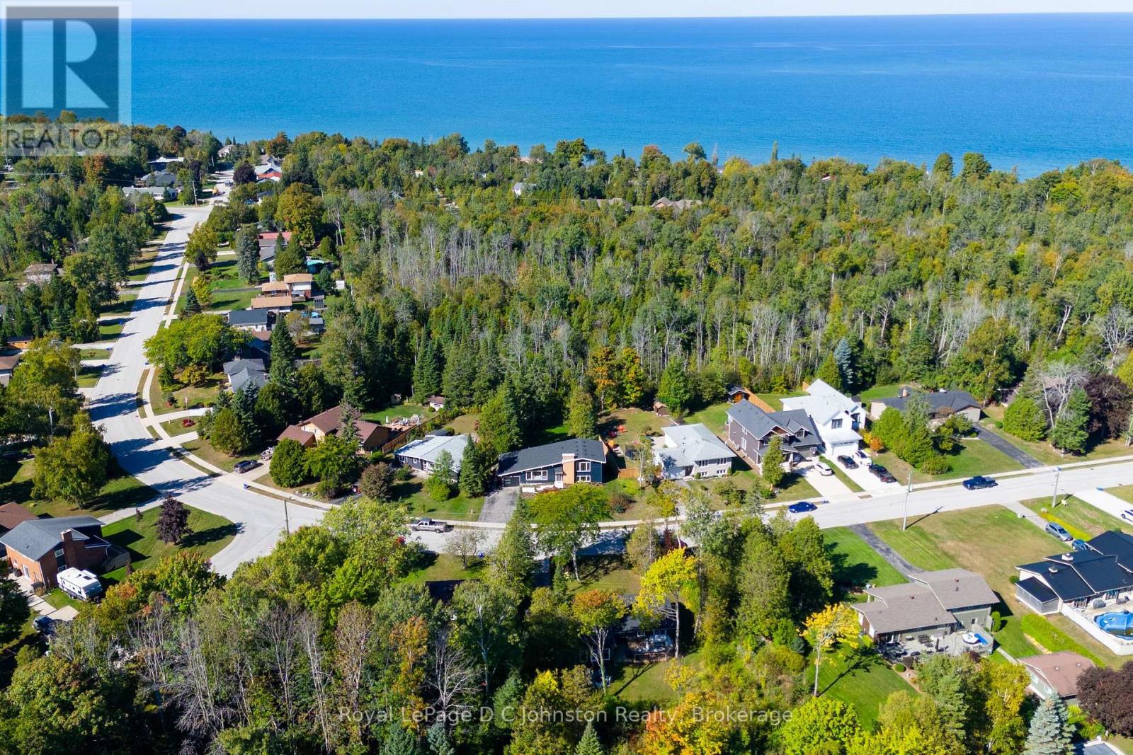 60 Ottawa Avenue, Saugeen Shores, Ontario  N0H 2L0 - Photo 40 - X12099080
