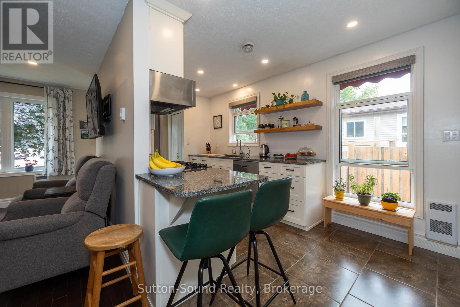 1160 12th Street E, Owen Sound, Ontario  N4K 5Y6 - Photo 10 - X12099102