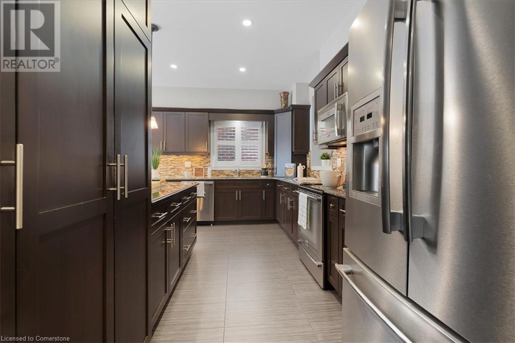 11 Redtail Street, Kitchener, Ontario  N2K 4H9 - Photo 10 - 40713358