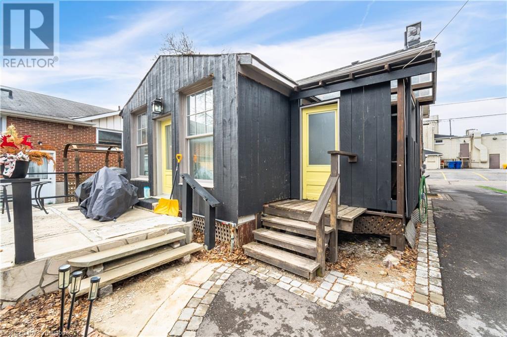 Property at 7 JERMAN Street image 3