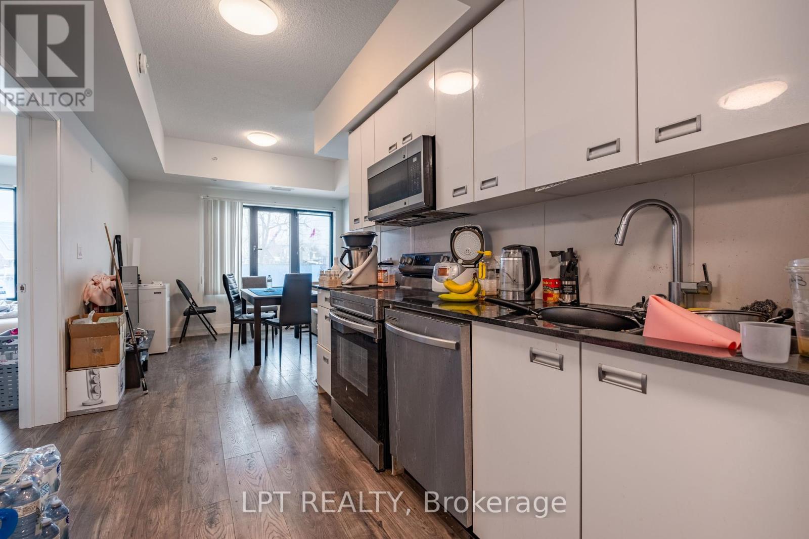 222 - 652 Princess Street, Kingston, Ontario  K7L 3Z9 - Photo 3 - X12099115