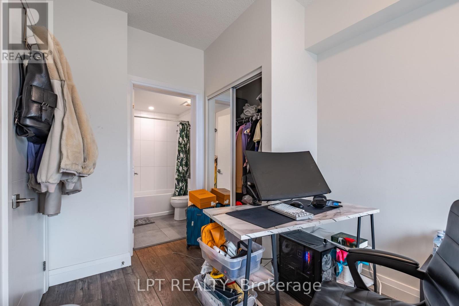 222 - 652 Princess Street, Kingston, Ontario  K7L 3Z9 - Photo 7 - X12099115
