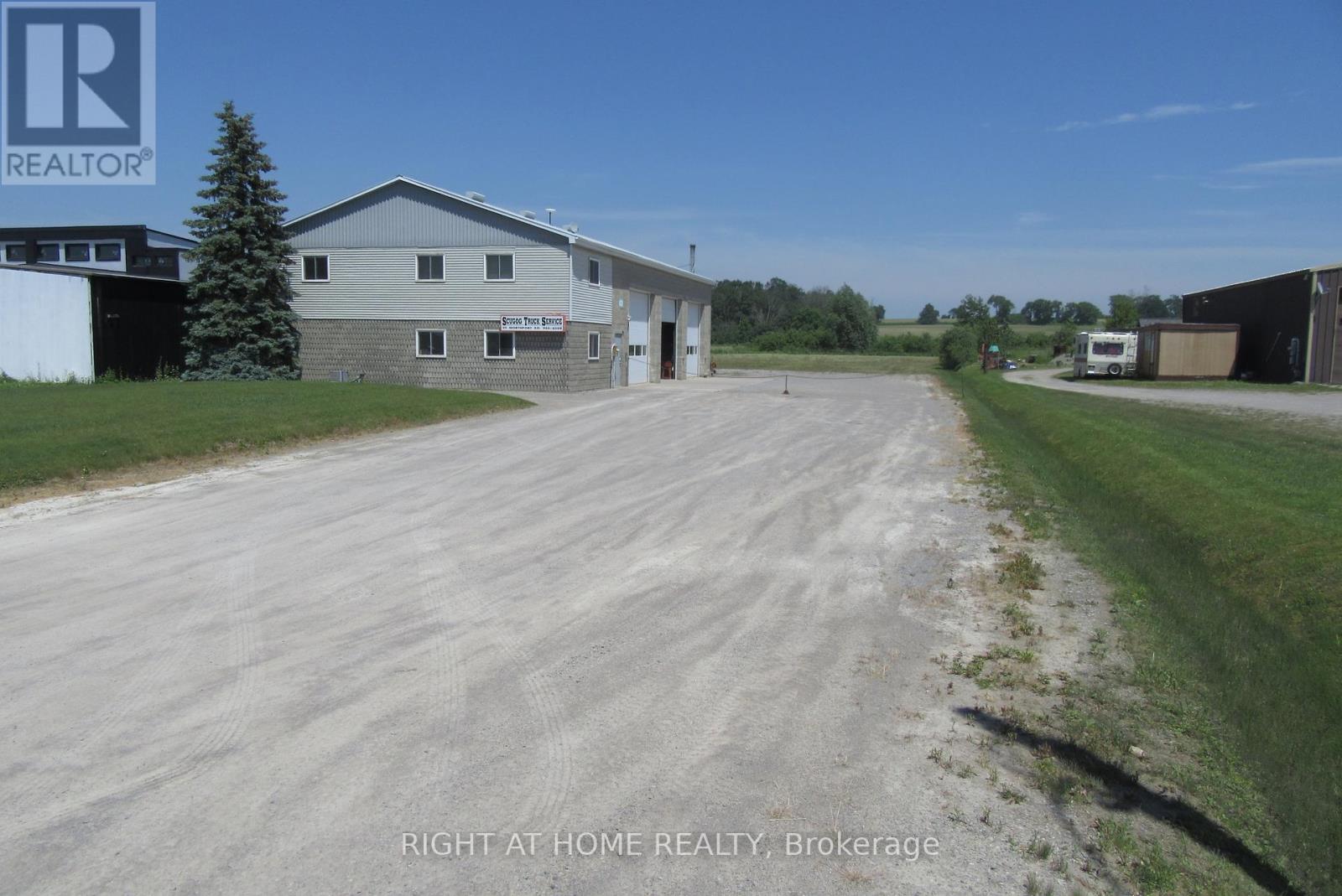 North Port - 111 North Port Road, Scugog, Ontario  L9L 1B2 - Photo 5 - E12099090