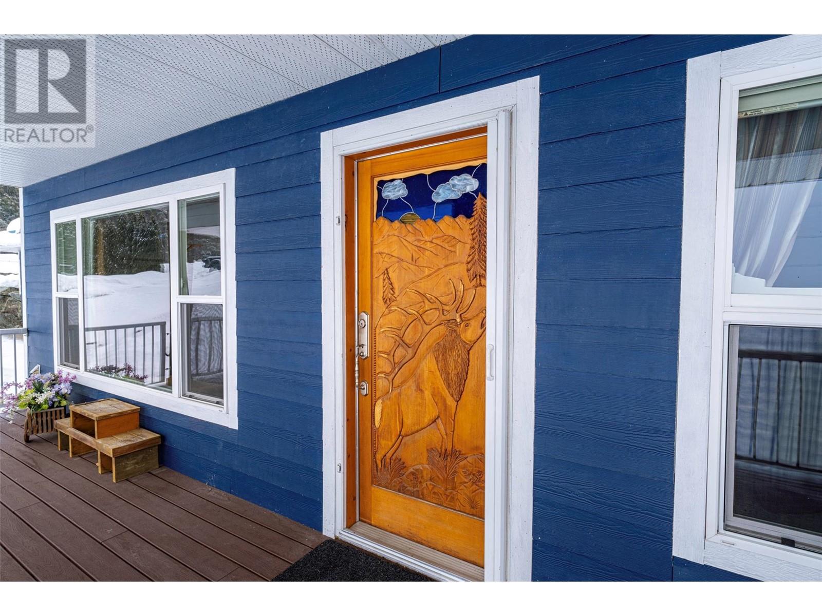 Property at 2104 Country Woods Road image 3
