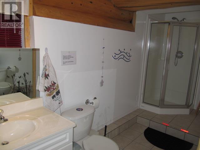 4768 Telqua Drive, 108 Mile Ranch, British Columbia  V0K 2Z0 - Photo 24 - R2877424