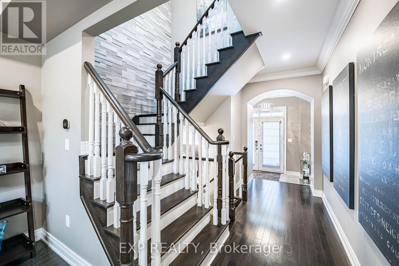 Property at 2465 VILLAGE COMMON STREET image 4