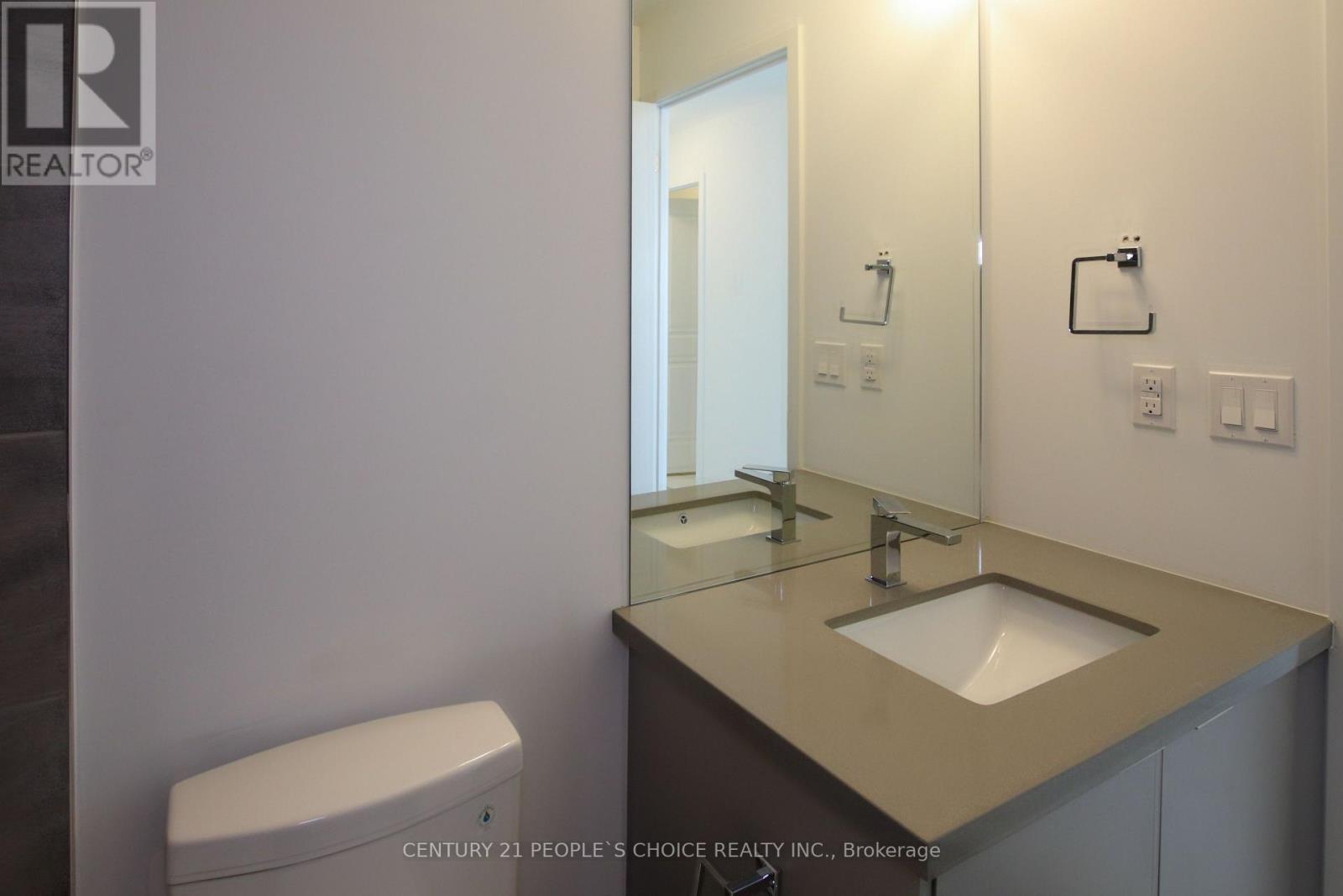 2401 - 297 Oak Walk Drive, Oakville, Ontario  L6H 3R6 - Photo 13 - W12099055