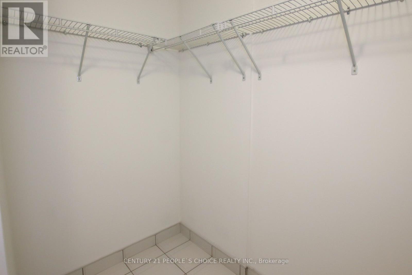 2401 - 297 Oak Walk Drive, Oakville, Ontario  L6H 3R6 - Photo 16 - W12099055