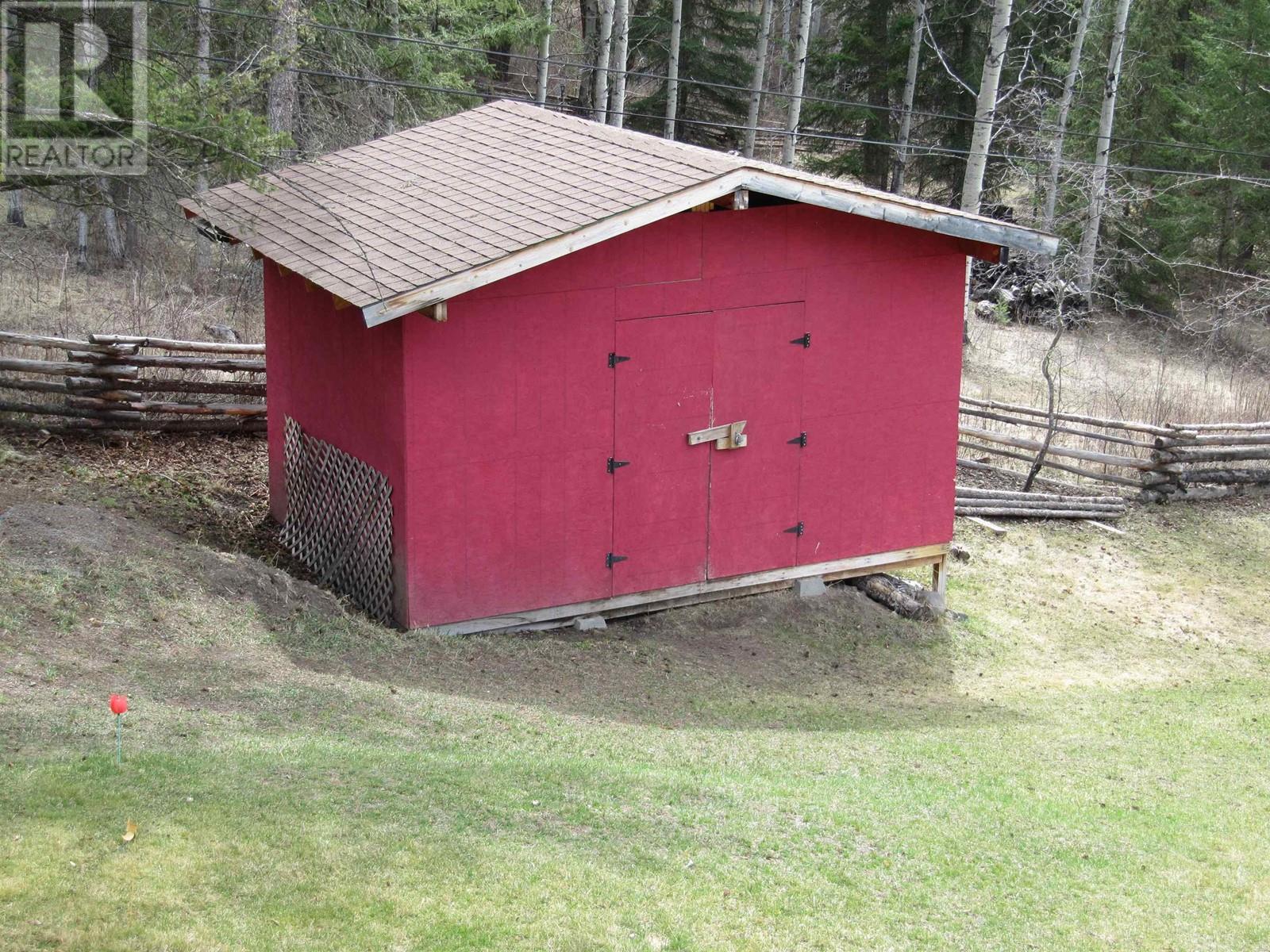 4768 Telqua Drive, 108 Mile Ranch, British Columbia  V0K 2Z0 - Photo 40 - R2877424
