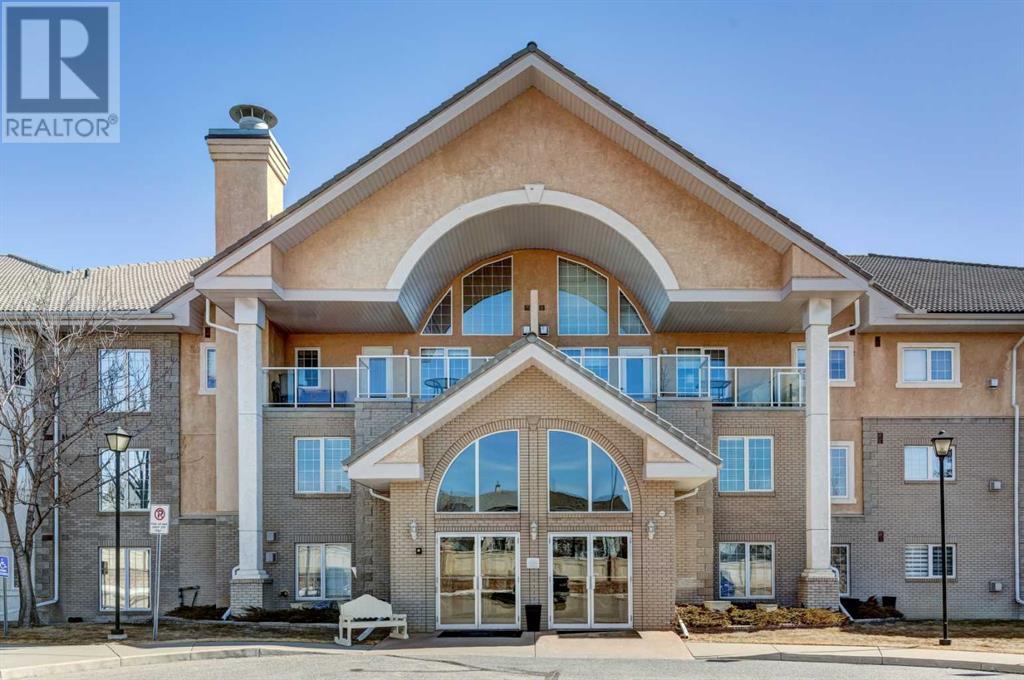 Property at 228, 728 Country Hills Road NW image 3