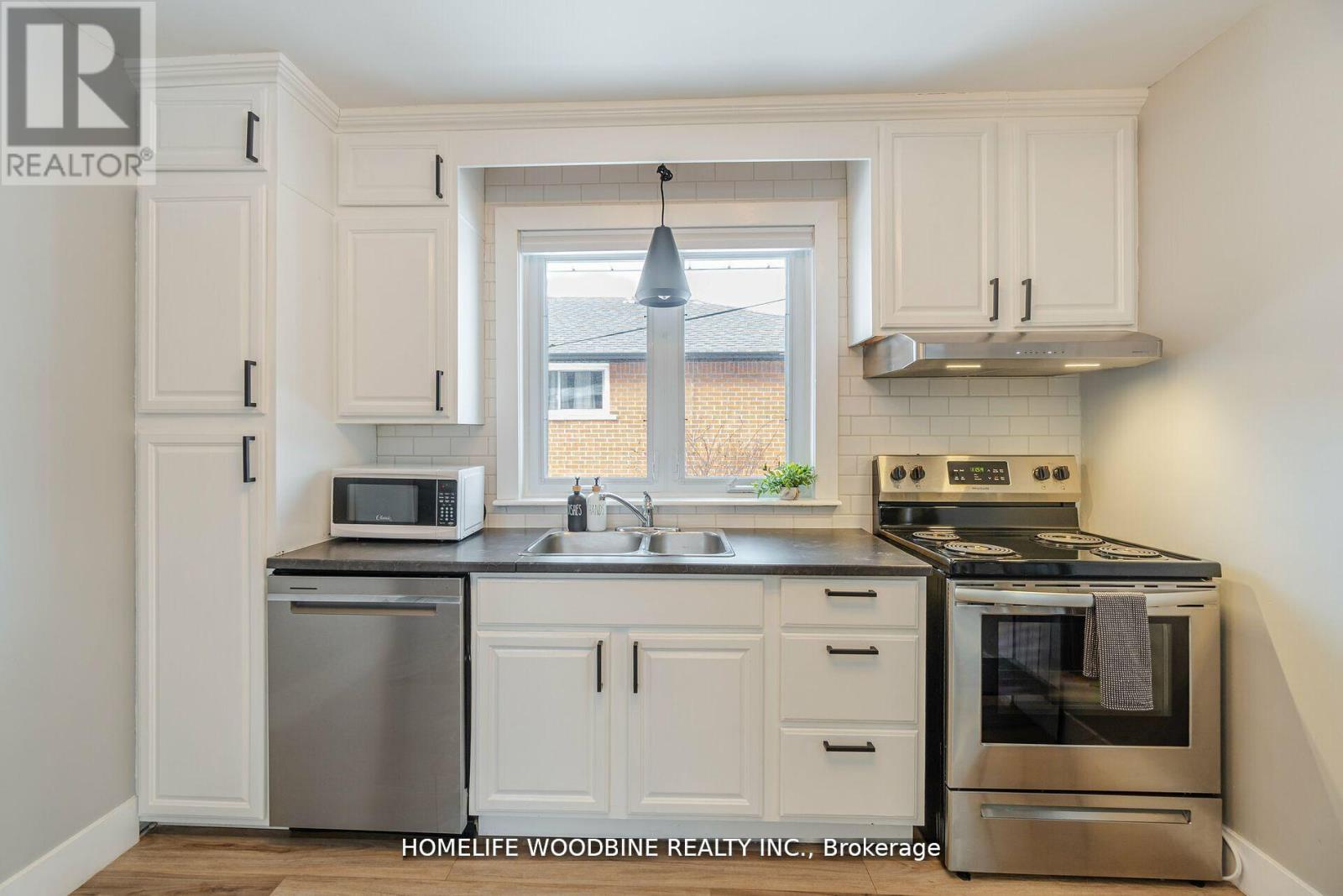 107 Winchester Boulevard, Hamilton, Ontario  L8T 2M9 - Photo 10 - X12099074