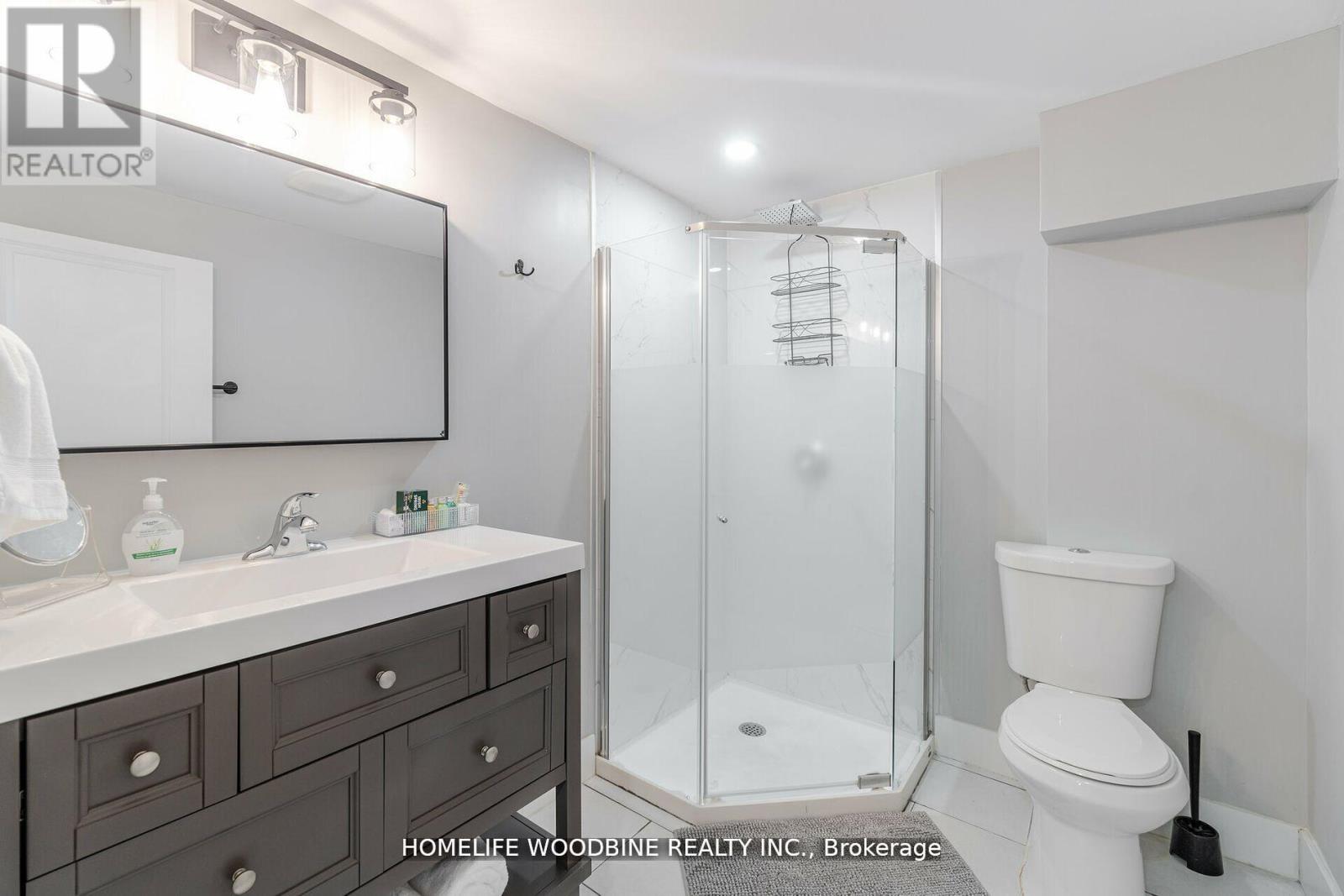 107 Winchester Boulevard, Hamilton, Ontario  L8T 2M9 - Photo 29 - X12099074