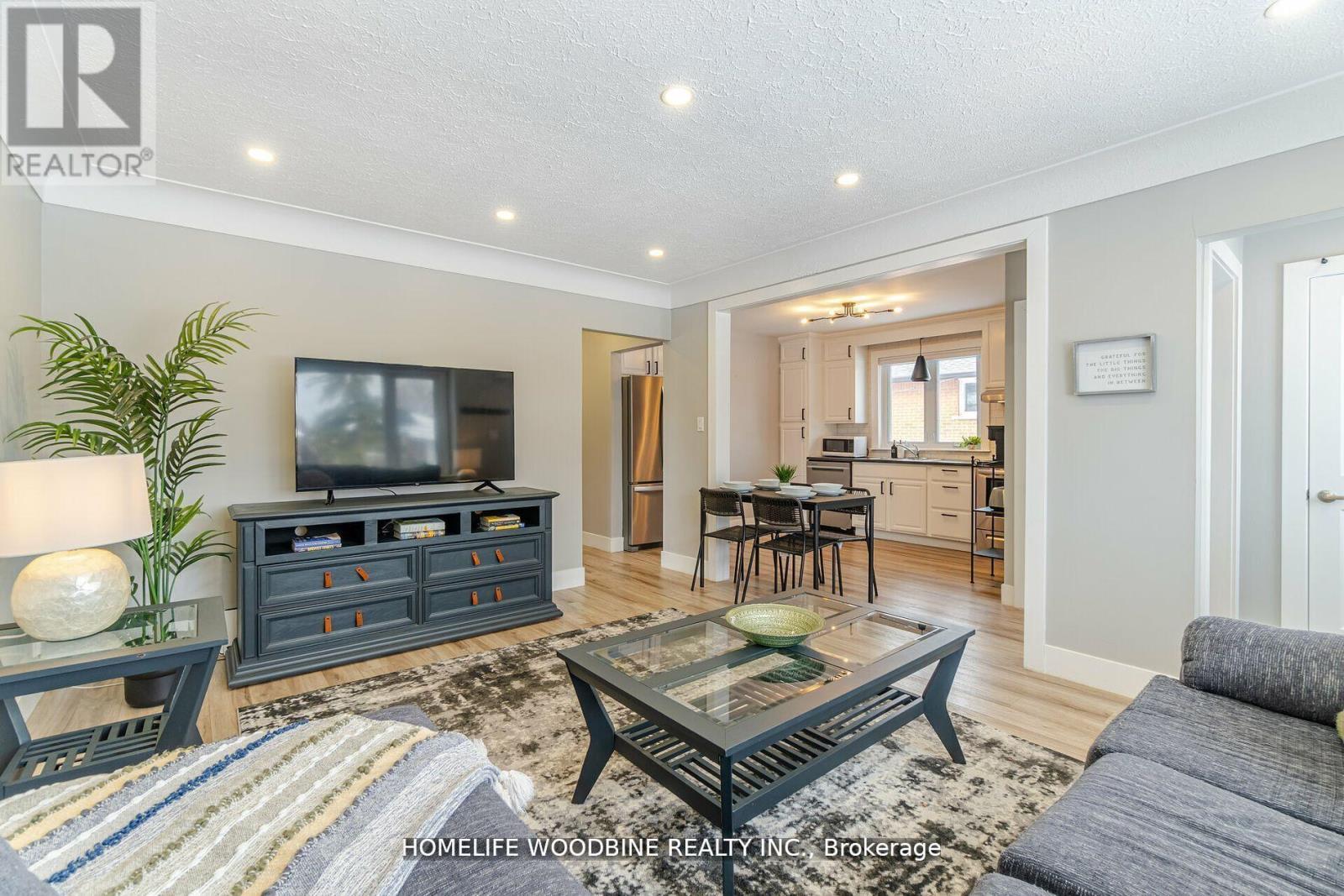 107 Winchester Boulevard, Hamilton, Ontario  L8T 2M9 - Photo 8 - X12099074