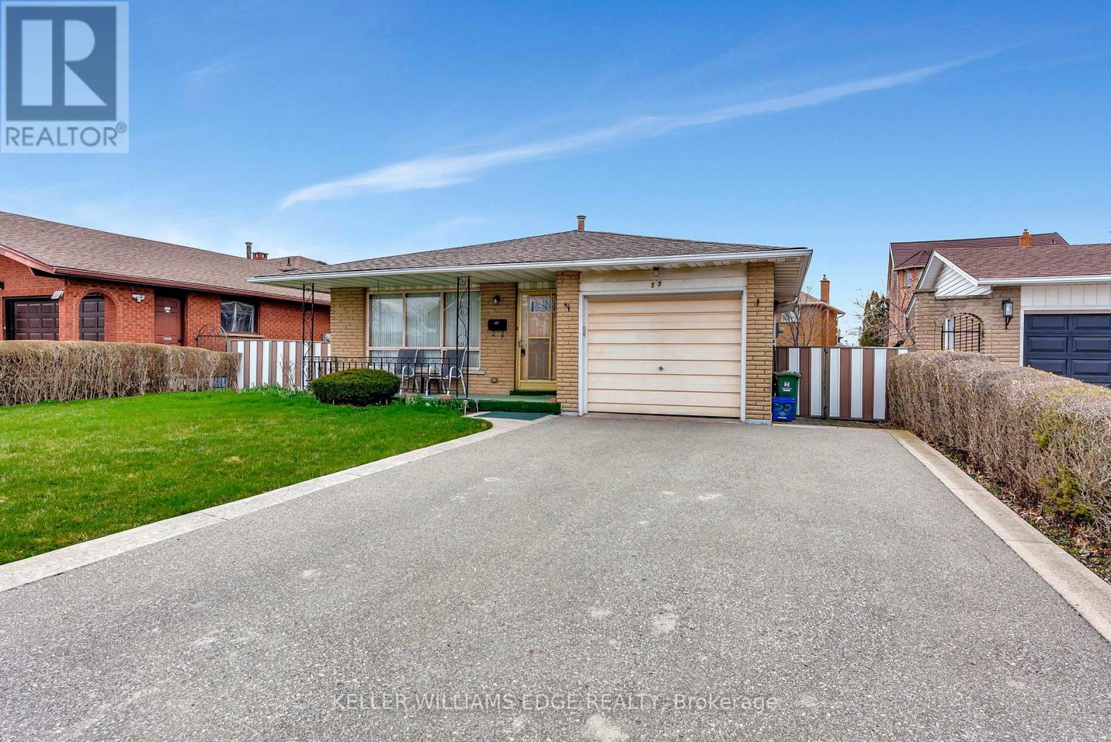 Property at 33 LYNWOOD DRIVE image 1