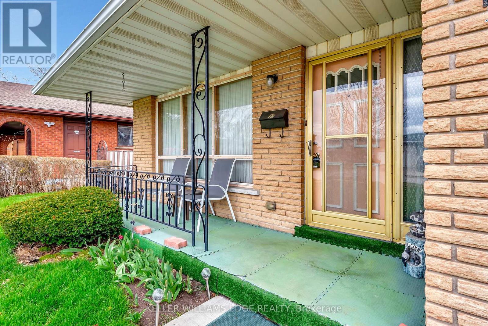 Property at 33 LYNWOOD DRIVE image 4
