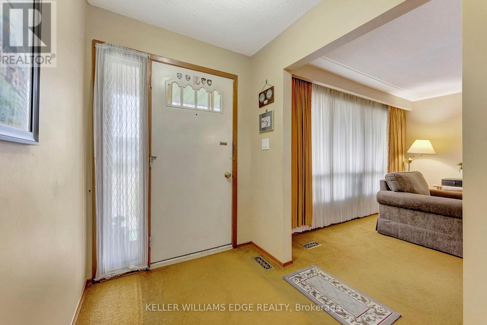 Property at 33 LYNWOOD DRIVE image 5