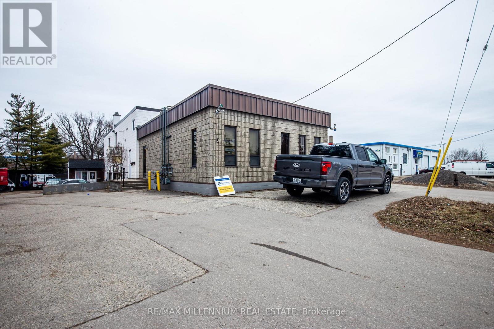 Property at 6 HOFFMAN STREET image 1