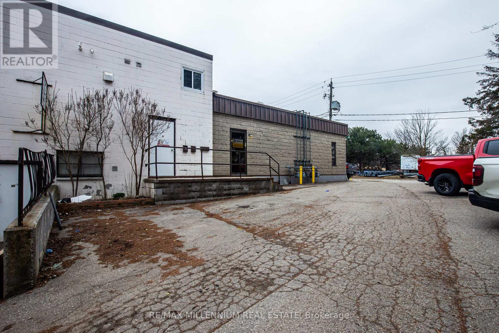 Property at 6 HOFFMAN STREET image 4