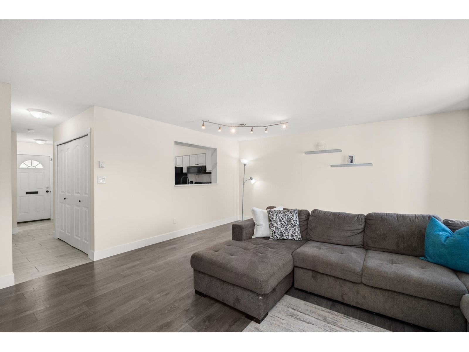 11 26970 32 Avenue, Langley, British Columbia  V4W 3T3 - Photo 9 - R2992816