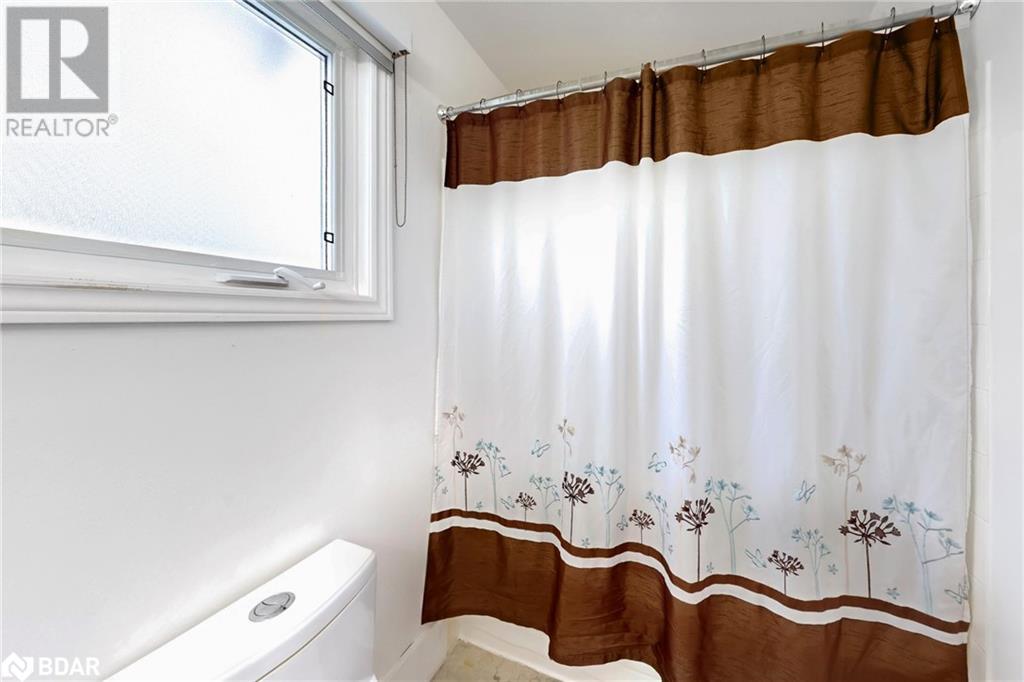 40 Shakespeare Crescent, Barrie, Ontario  L4N 6C1 - Photo 24 - 40720520