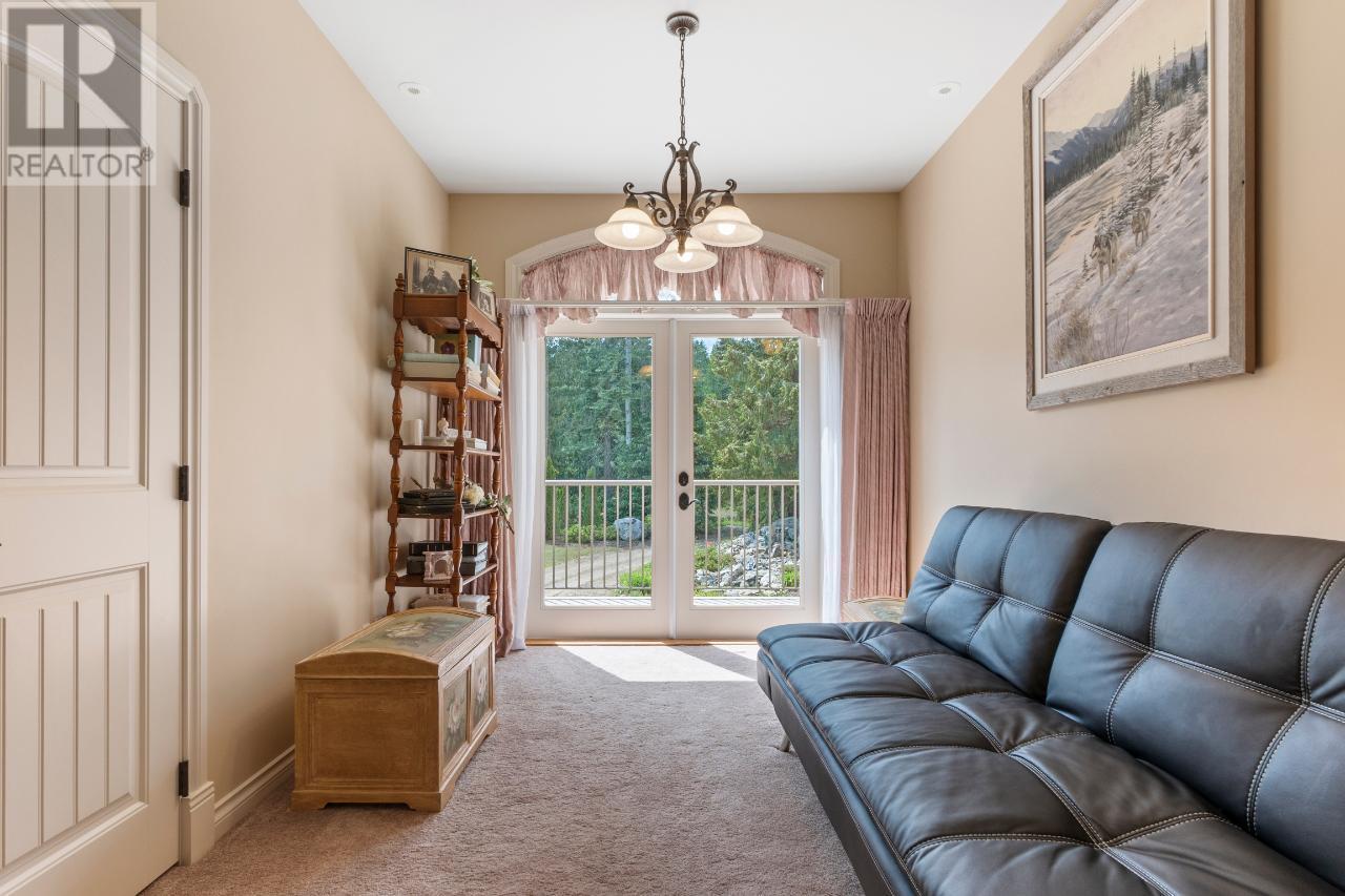 1480 Nighthawk Drive, Castlegar, British Columbia  V1N 4S2 - Photo 49 - 10344419