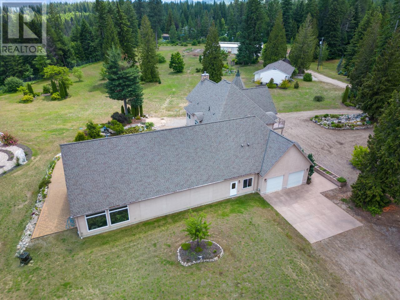 1480 Nighthawk Drive, Castlegar, British Columbia  V1N 4S2 - Photo 77 - 10344419
