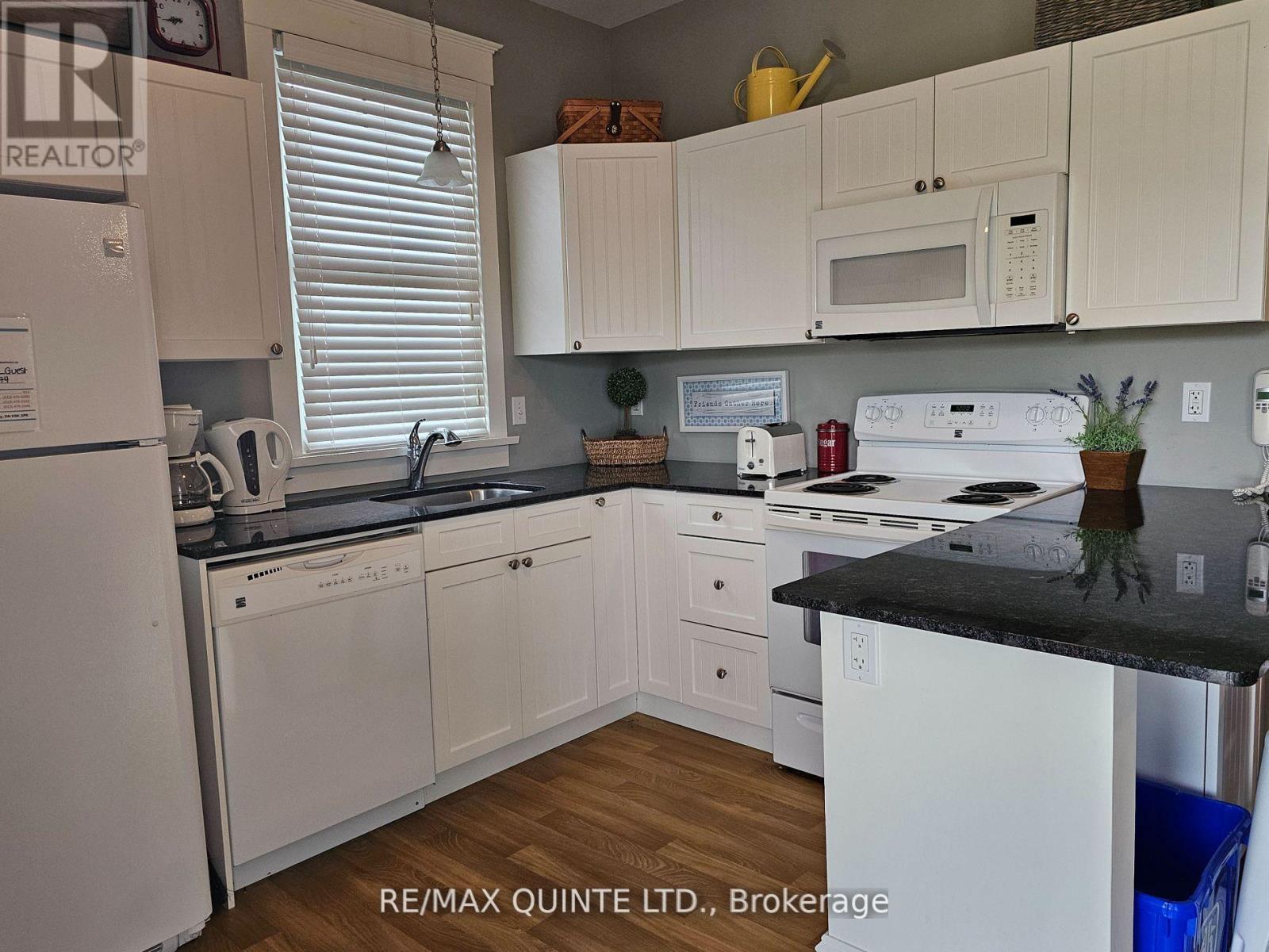 19 - 46 Meadow View Lane, Prince Edward County (Athol Ward), Ontario  K0K 1P0 - Photo 6 - X12099138