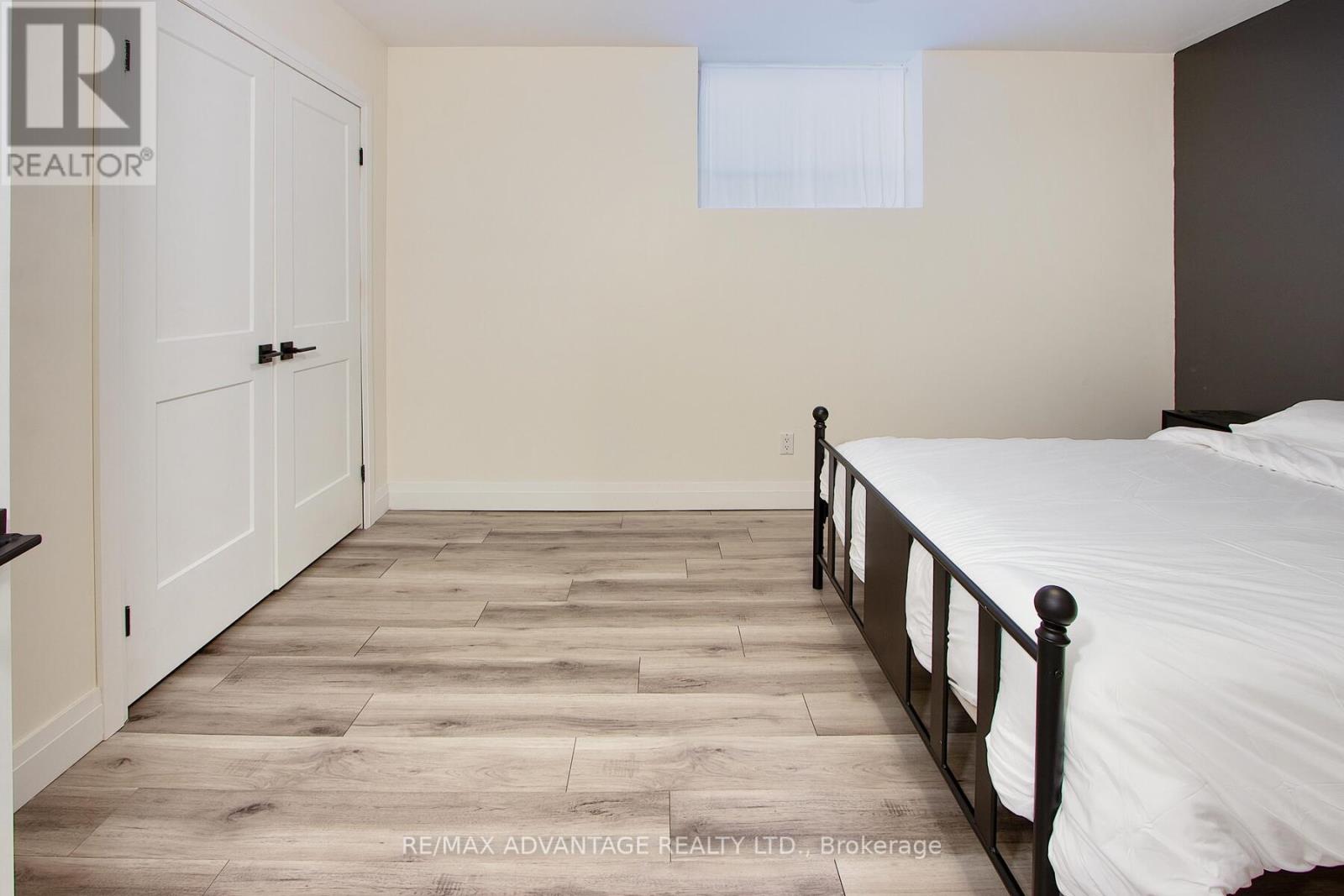 8 Locky Lane, Middlesex Centre, Ontario  N0L 1R0 - Photo 37 - X12099143