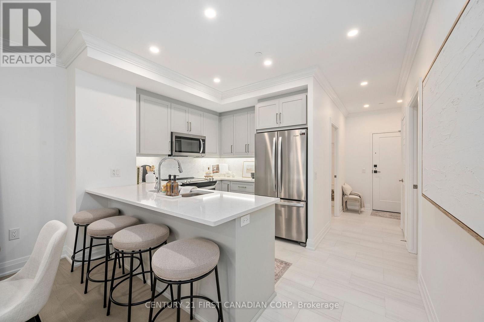 Property at 214 - 1560 UPPER WEST AVENUE image 5