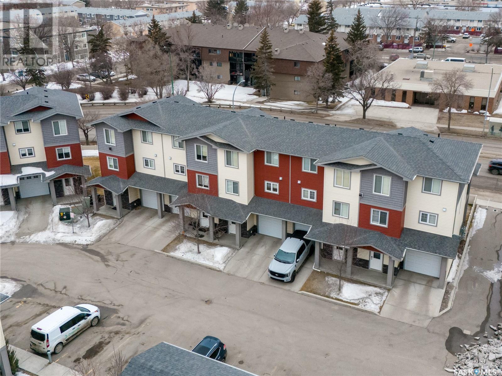 303 3440 Avonhurst Drive, Regina, Saskatchewan  S4R 2E1 - Photo 27 - SK000071