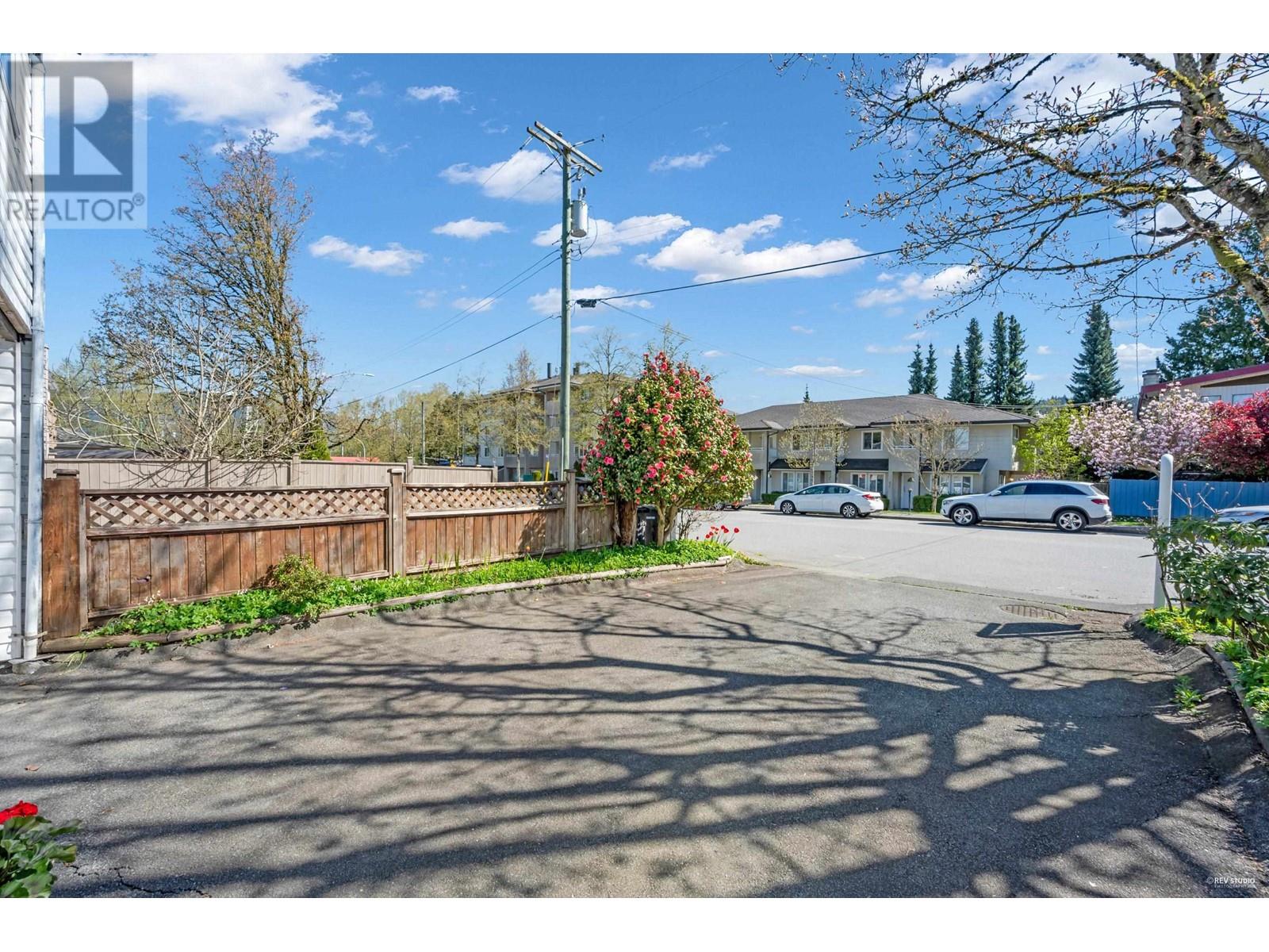 567 Clare Avenue, Burnaby, British Columbia  V5B 4L3 - Photo 27 - R2993358
