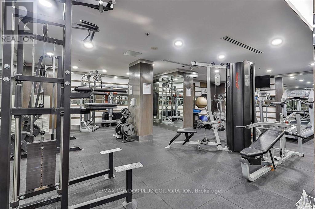 2010 - 21 Carlton Street, Toronto, Ontario  M5B 1L3 - Photo 19 - C12098477