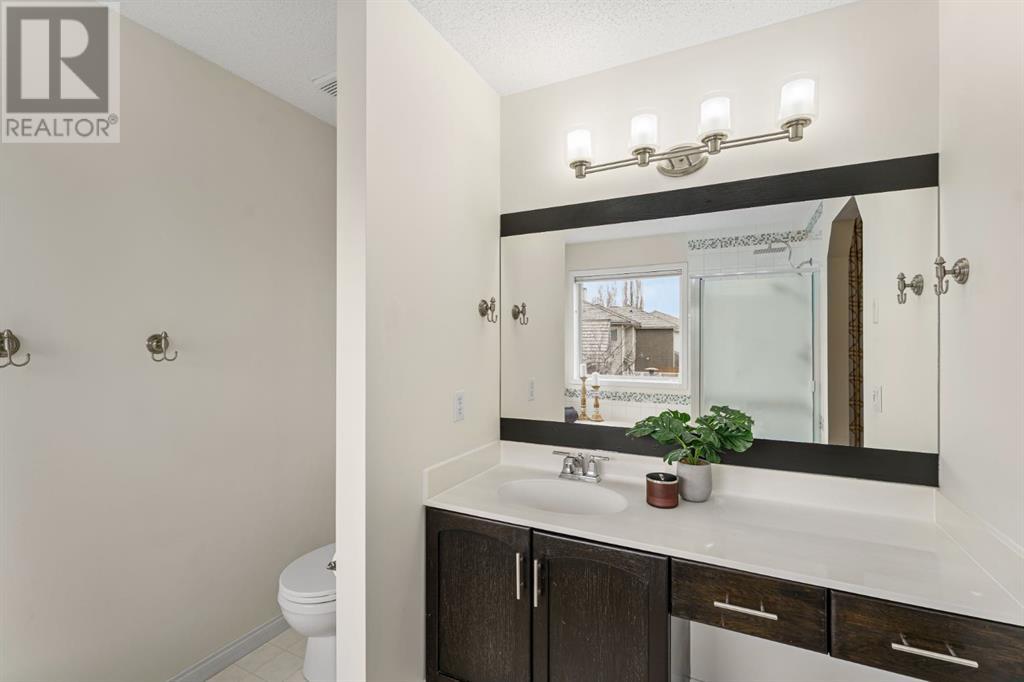 50 Valley Brook Circle Nw, Calgary, Alberta  T3B 5S3 - Photo 20 - A2212717