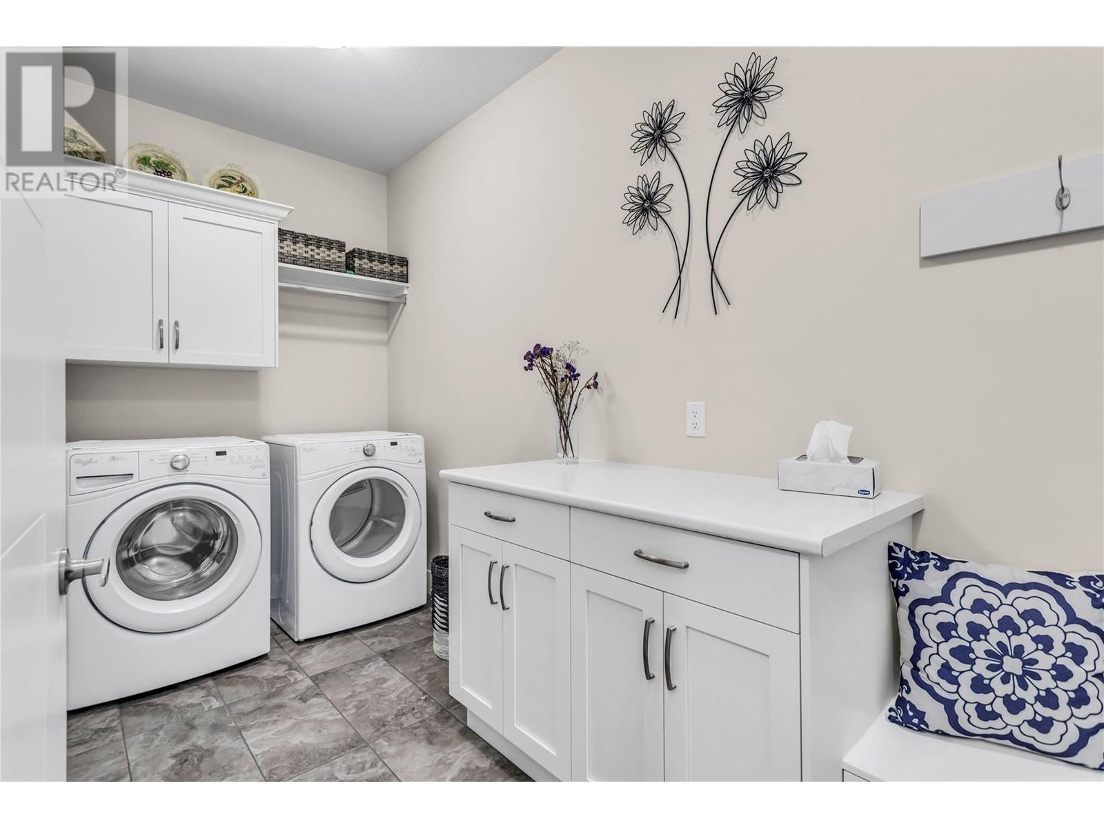 Property at 875 Stockley Street Unit# 17 image 2