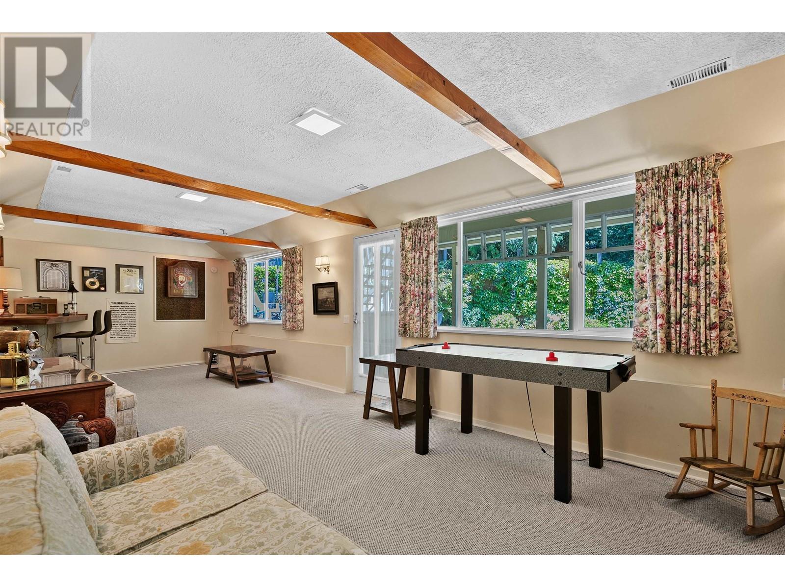5749 Cranley Drive, West Vancouver, British Columbia  V7W 1S7 - Photo 17 - R2993370
