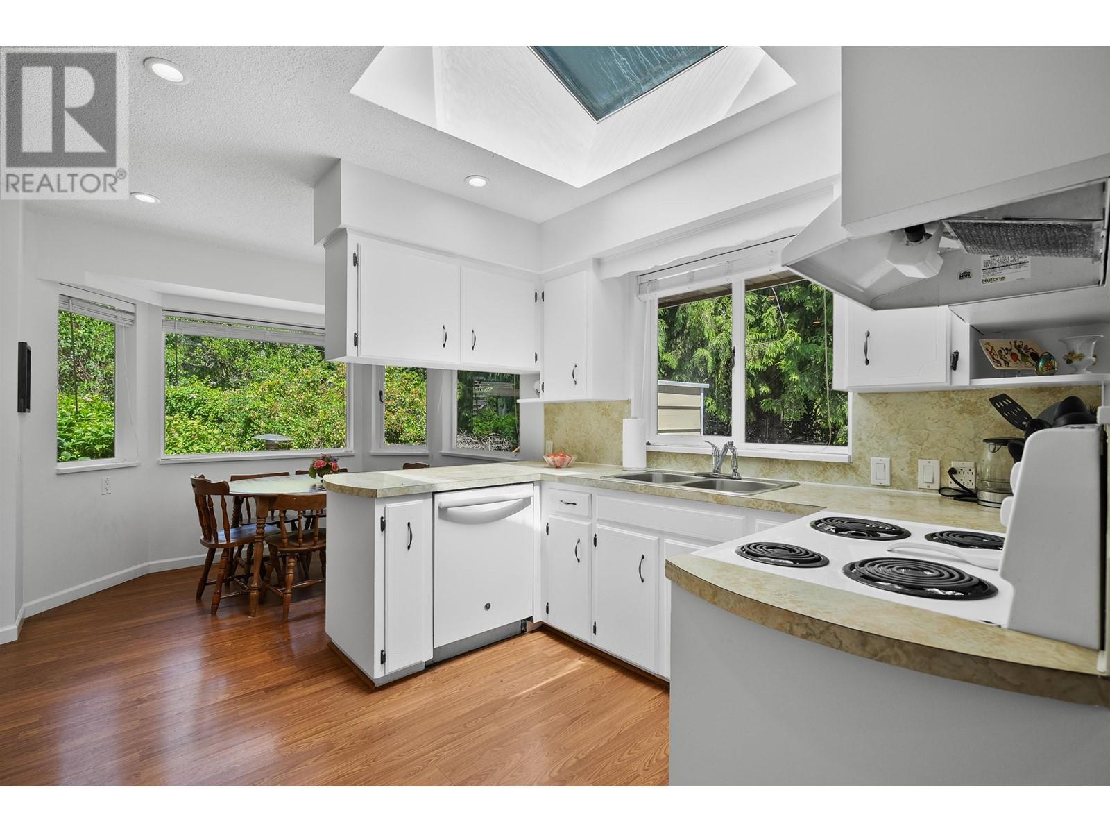 Property at 5749 CRANLEY DRIVE image 2